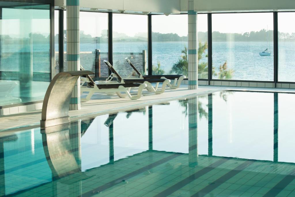 Hotel Valdys Thalasso & Spa - Beau Rivage Роскоф Экстерьер фото